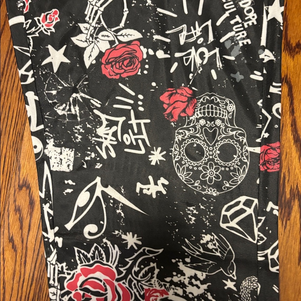 Fresh Prints of Bel-Air Dril Clothing Co. Joggers Size: Large NWT - Picture 6 of 7